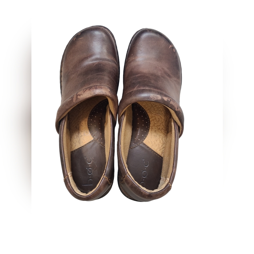 BOC leather brown shoes.
